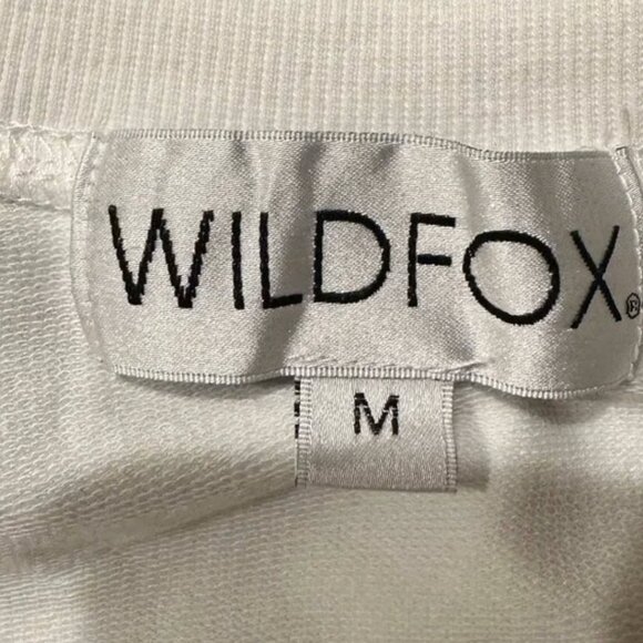 WILDFOX CHRISTMAS/ HANUKKAH SWEATSHIRT MEDIUM - Picture 4 of 5